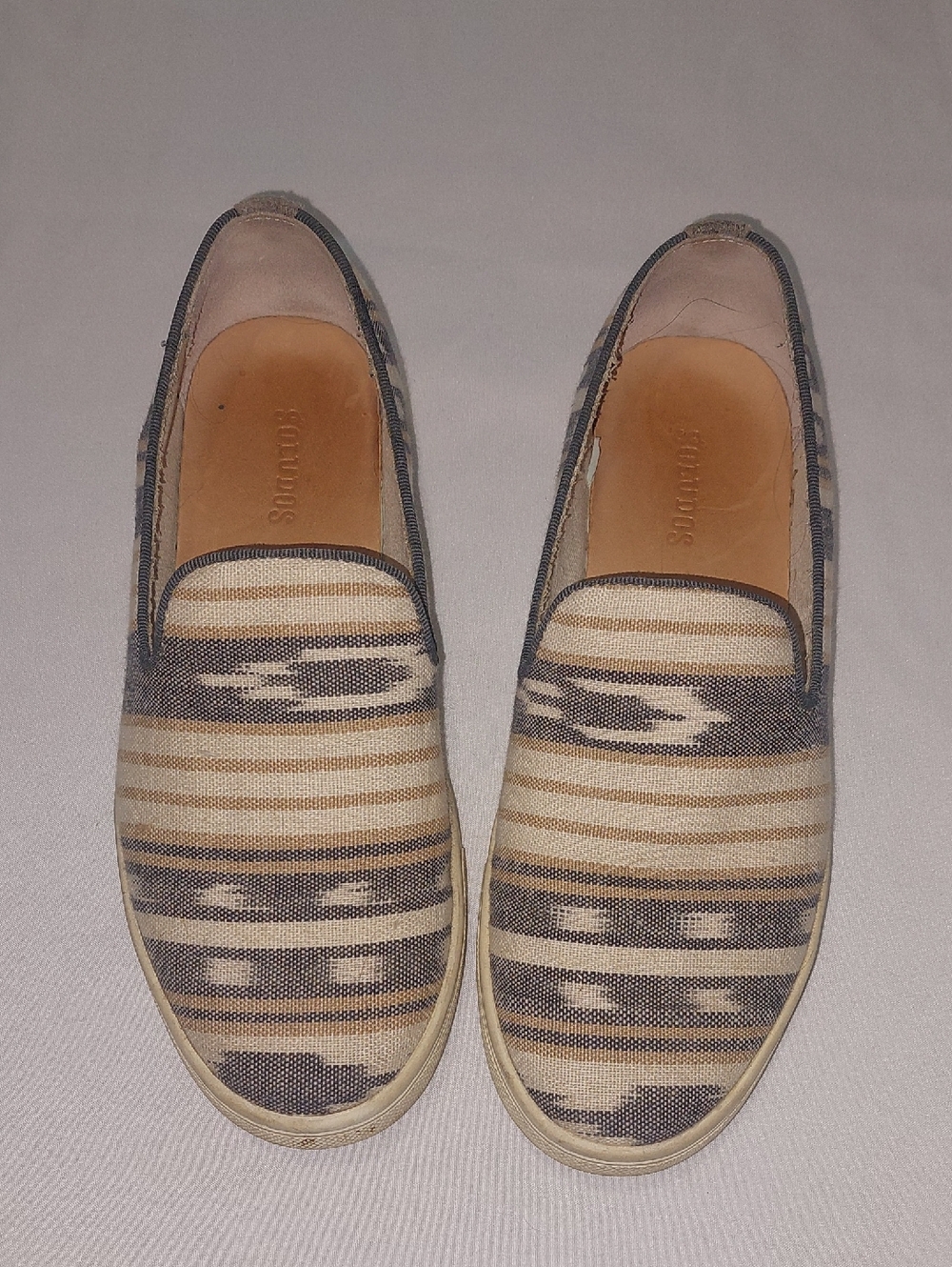 Soludos Beige and Navy Striped Slip-On.Used Condition .Size 6.5